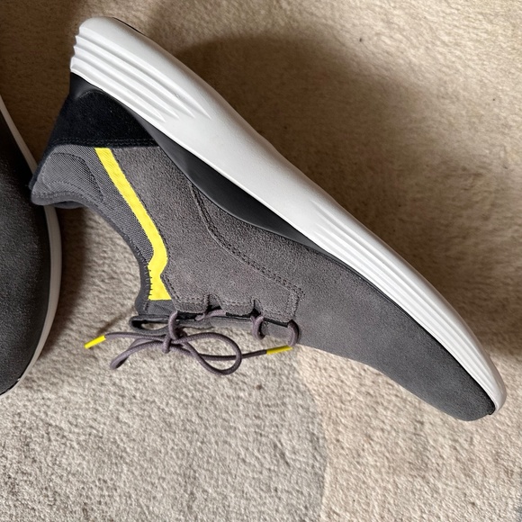 Cole Haan Men's GrandSport Gray Suede Fashion Sneaker 10.5M - NWOB - Picture 2 of 13